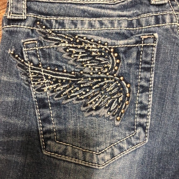 Miss Me Capri’s - Picture 7 of 11